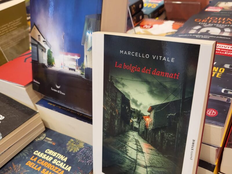 Legal Thriller di Marcello Vitale Mondadori Palazzo della Provincia Sala del Consiglio Perugia 6