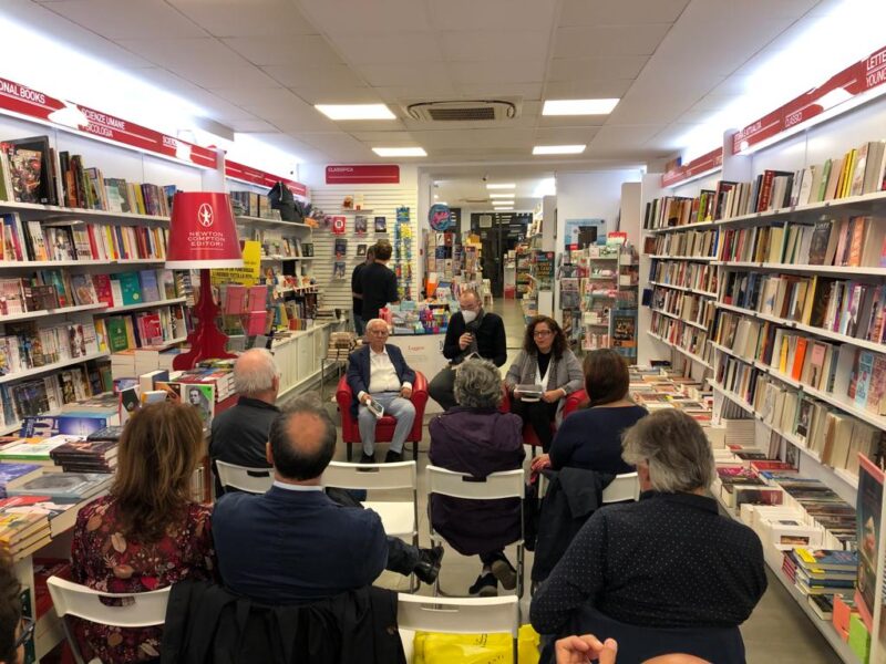 Presentazione del Legal Thriller di Marcello Vitale Mondadori Book Store 8